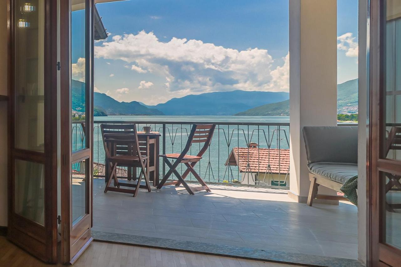 Stunning View Lakeside Apartment - Larihome A11 Gravedona Kültér fotó